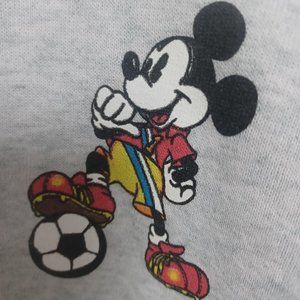 Vintage 90's Mickey Mouse International Soccer Themed Sweatshirt Large
